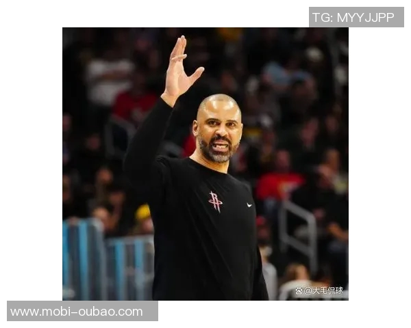 伊森复出后展现奇兵本色攻防两端助火箭重回胜利轨道