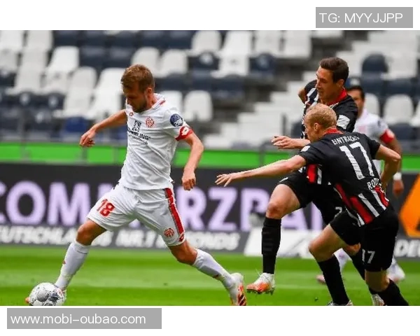 德甲精彩回顾：多特顺利取胜药厂意外失分斯图加特再创佳绩